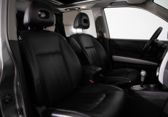 Подержанный автомобиль Nissan X-Trail 2013 года (12 фото)