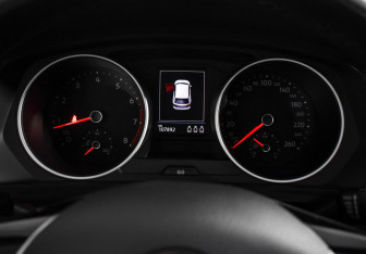 Подержанный автомобиль Volkswagen Tiguan 2020 года (19 фото)