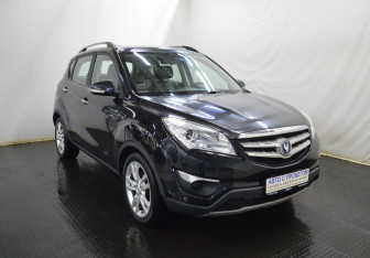 Подержанный автомобиль Changan CS35 2014 года (3 фото)