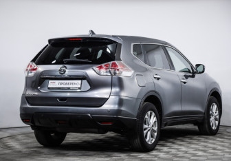 Подержанный автомобиль Nissan X-Trail 2017 года (5 фото)