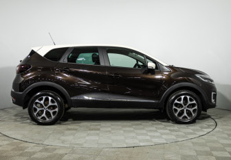 Подержанный автомобиль Renault Kaptur 2017 года (4 фото)