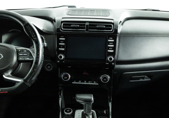 Подержанный автомобиль Hyundai Creta 2022 года (14 фото)
