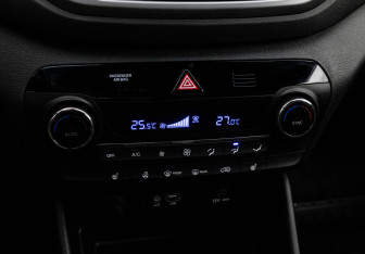 Подержанный автомобиль Hyundai Tucson 2018 года (16 фото)