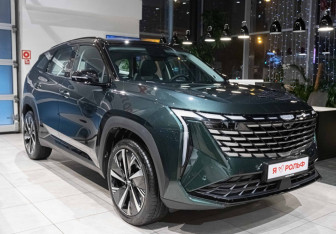 Новый Geely Atlas 2025 (3 фото)