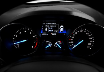 Подержанный автомобиль Ford Kuga 2019 года (19 фото)