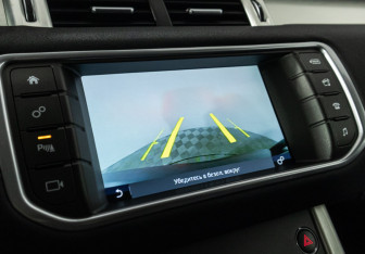 Подержанный автомобиль Land Rover Range Rover Evoque 2017 года (19 фото)