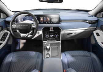 Подержанный автомобиль Exeed TXL 2022 года (9 фото)