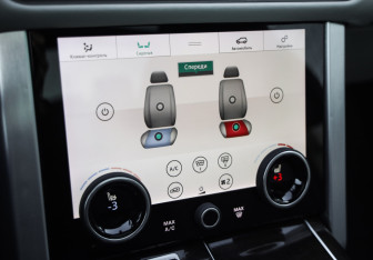 Подержанный автомобиль Land Rover Range Rover 2018 года (22 фото)