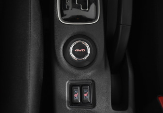 Подержанный автомобиль Mitsubishi Outlander 2013 года (17 фото)