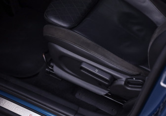 Подержанный автомобиль MINI Countryman 2018 года (22 фото)