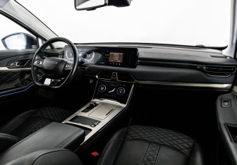 Подержанный автомобиль Exeed TXL 2022 года (9 фото)