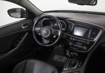 Подержанный автомобиль Kia Optima Sedan 2015 года (9 фото)
