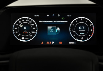 Подержанный автомобиль Omoda C5 2023 года (18 фото)
