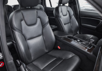 Подержанный автомобиль Volvo XC90 2016 года (30 фото)