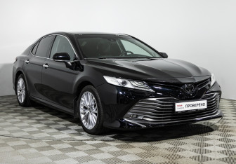 Подержанный автомобиль Toyota Camry Sedan 2018 года (3 фото)