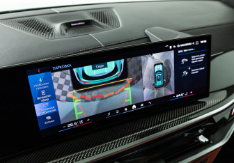 Подержанный автомобиль BMW X5 M 2024 года (19 фото)