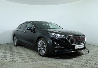 Подержанный автомобиль Hongqi H5 2022 года (3 фото)