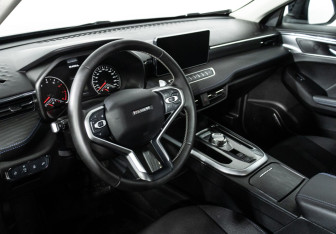 Подержанный автомобиль Haval Jolion 2024 года (11 фото)