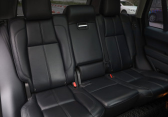 Подержанный автомобиль Land Rover Range Rover 2017 года (30 фото)