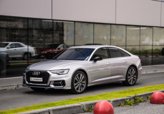 Подержанный автомобиль Audi A6 Sedan 2019 года (3 фото)