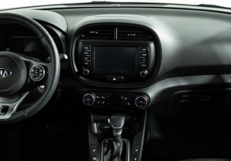 Подержанный автомобиль Kia Soul 2019 года (14 фото)