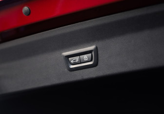 Подержанный автомобиль BMW X4 2019 года (40 фото)