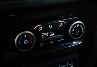 Подержанный автомобиль LADA (ВАЗ) XRAY 2019 года (18 фото)