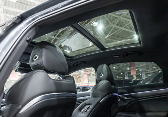 Подержанный автомобиль Geely Tugella 2024 года (30 фото)