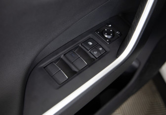 Подержанный автомобиль Toyota RAV4 2019 года (19 фото)
