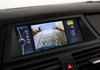 Подержанный автомобиль BMW X5 2008 года (18 фото)