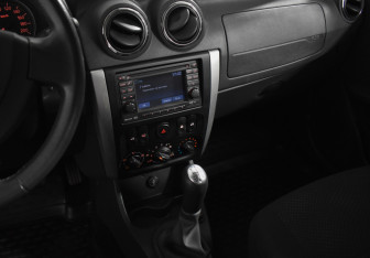Подержанный автомобиль Nissan Almera Sedan 2014 года (17 фото)