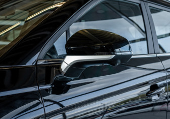 Новый Москвич 3 2024 (7 фото)