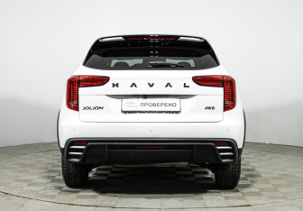 Подержанный автомобиль Haval Jolion 2024 года (6 фото)