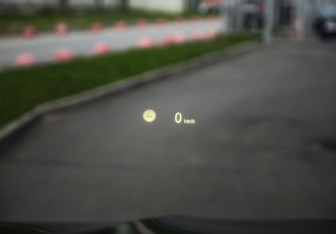 Подержанный автомобиль BMW X6 2017 года (23 фото)
