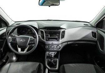 Подержанный автомобиль Hyundai Creta 2017 года (13 фото)