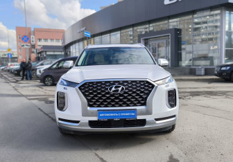 Подержанный автомобиль Hyundai Palisade 2020 года (2 фото)