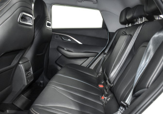 Подержанный автомобиль Omoda C5 2023 года (13 фото)