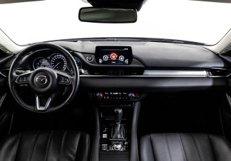 Подержанный автомобиль Mazda 6 Sedan 2020 года (13 фото)