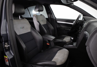 Подержанный автомобиль Skoda Octavia RS Liftback 2011 года (17 фото)