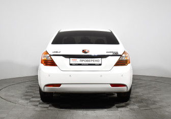 Подержанный автомобиль Geely Emgrand EC7 Sedan 2014 года (6 фото)