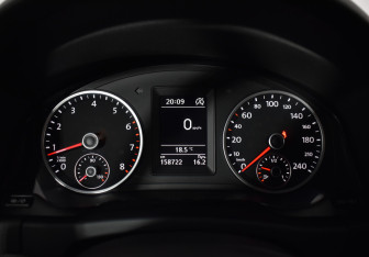 Подержанный автомобиль Volkswagen Tiguan 2014 года (13 фото)