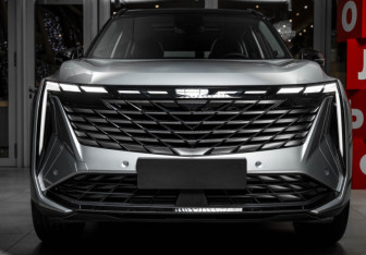 Новый Geely Atlas 2025 (3 фото)