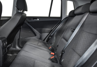 Подержанный автомобиль Volkswagen Tiguan 2013 года (12 фото)