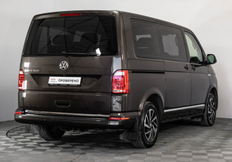 Подержанный автомобиль Volkswagen Caravelle 2019 года (5 фото)
