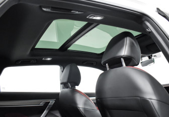 Подержанный автомобиль Geely Coolray 2023 года (19 фото)