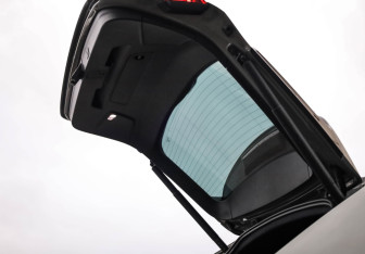 Подержанный автомобиль Audi Q3 2024 года (40 фото)