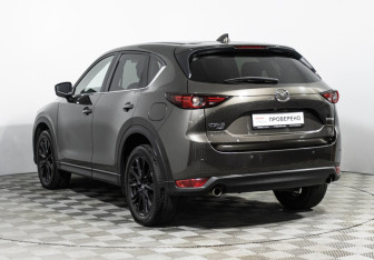 Подержанный автомобиль Mazda CX-5 2021 года (7 фото)