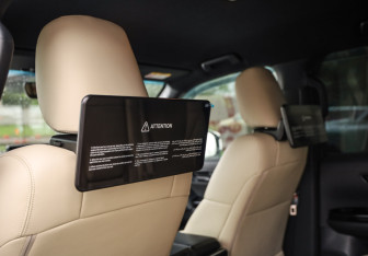 Подержанный автомобиль Toyota Land Cruiser Suv 2021 года (26 фото)
