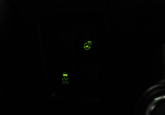 Подержанный автомобиль Toyota Land Cruiser Prado 2014 года (18 фото)