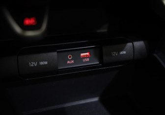 Подержанный автомобиль Kia Rio Sedan 2020 года (15 фото)